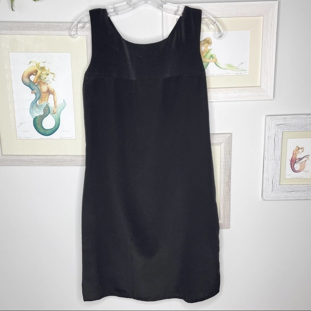 CYNTHIA Rowley Black 100% Silk Front Pleated Sleeveless Shift Dress Size 4